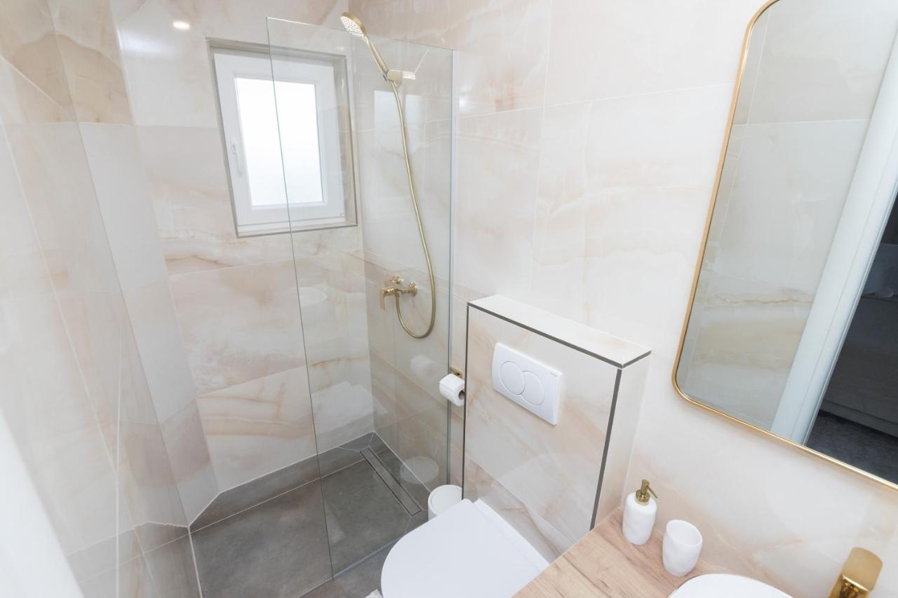 Turta Rooms Zára Kültér fotó